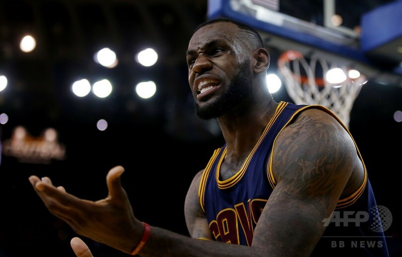 NBAファイナルが開幕―ウォリアーズが白星発進