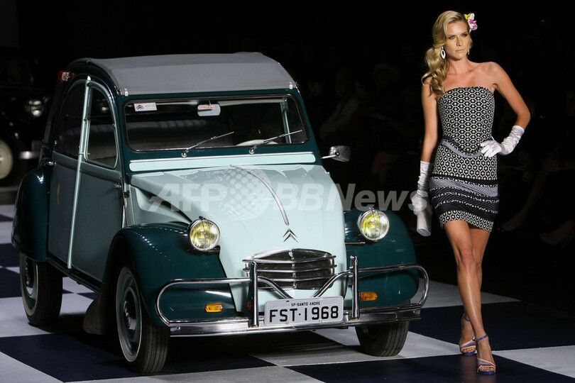 ＜10年春夏サンパウロ・コレクション＞「アンドレ・リマ」、「イザベラ・カペート」ら新作を発表