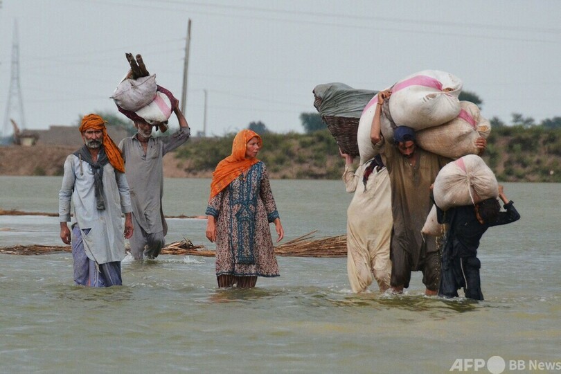豪雨で9百人超死亡、3千万人被災 パキスタンが非常事態宣言