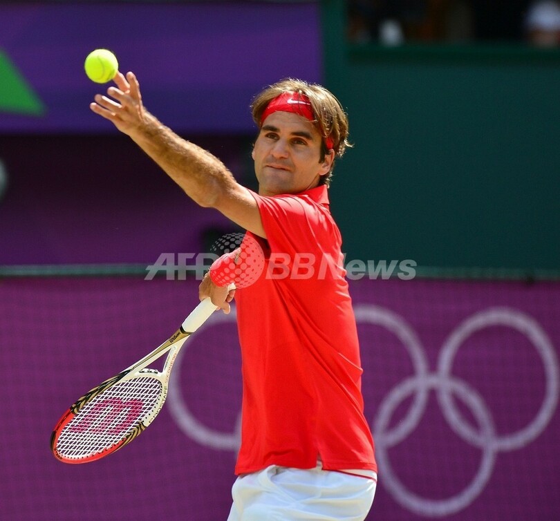 マレーがフェデラーを破り男子シングルスの金メダル獲得