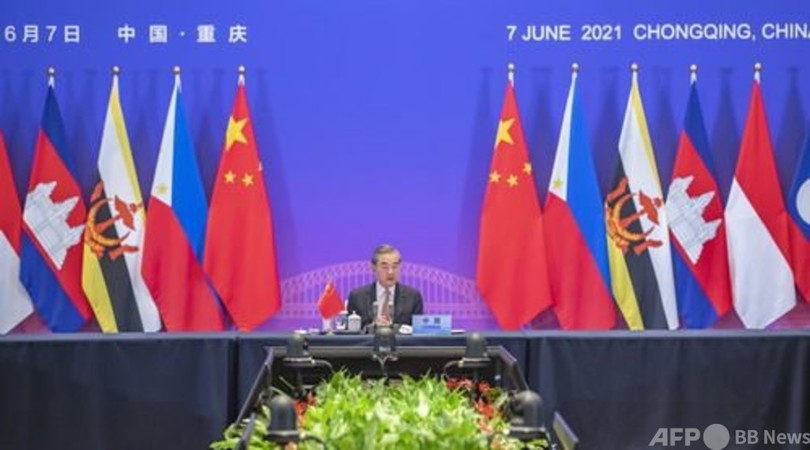 中国ーASEAN対話関係樹立30周年記念特別外相会合、重慶で開催