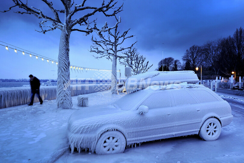 欧州の大寒波、死者300人超える  孤立した村で出産も