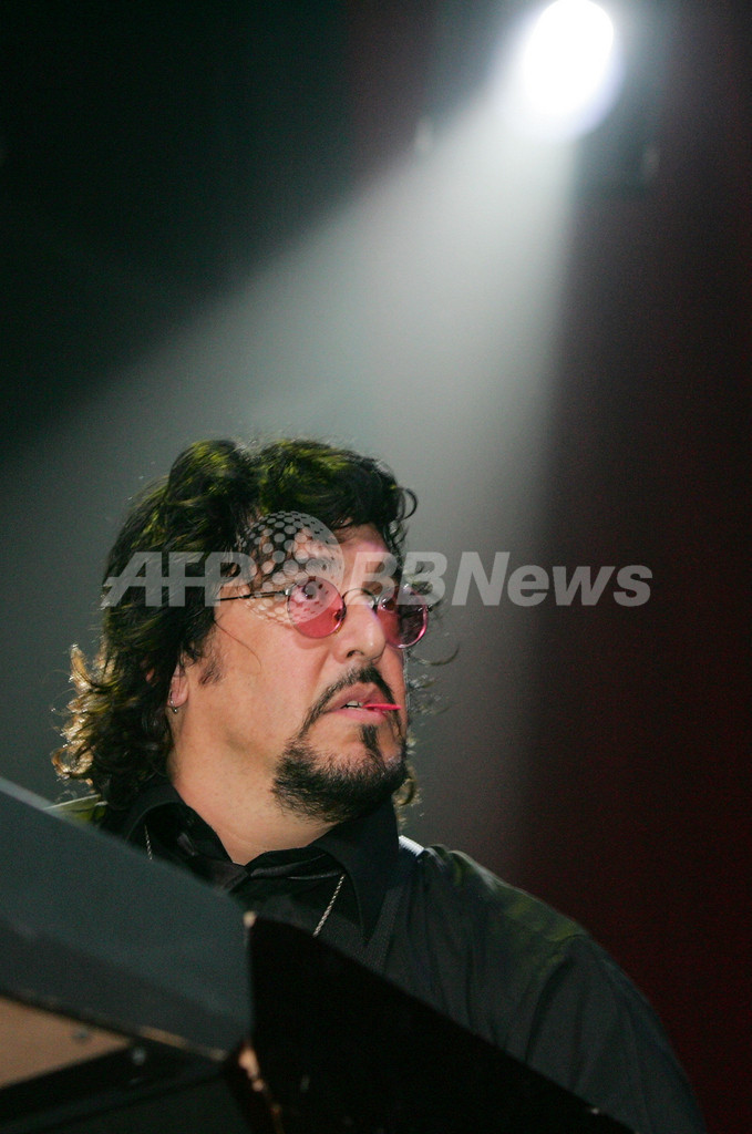 ロックンロール・ファンタジー・キャンプ、スペシャルゲストにヴィンス・ニール登場