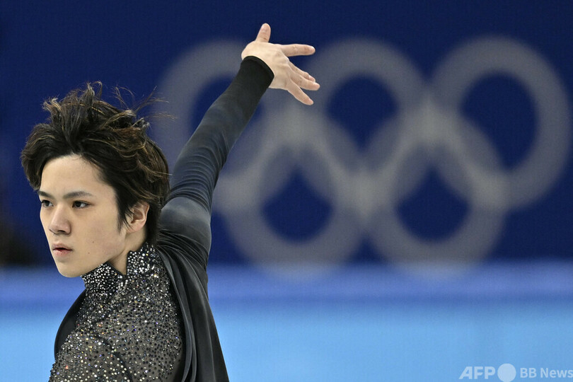 チェンがフィギュア男子SP首位、鍵山と宇野追随 羽生は8位
