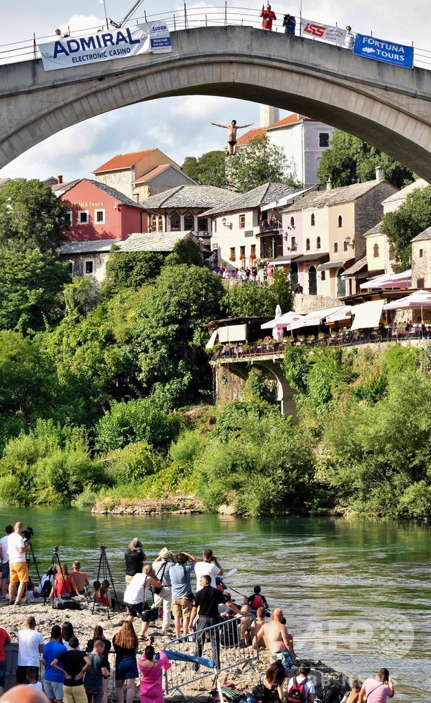 【今日の1枚】世界遺産から華麗にジャンプ！