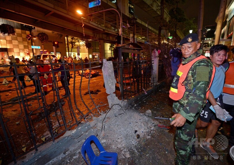 バンコク繁華街で爆弾爆発、19人死亡 「標的は外国人」