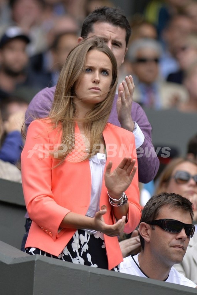 コートの外で共に戦うジョコビッチとマレーの恋人たち