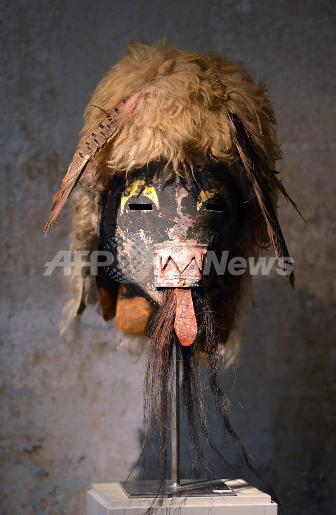 米先住民の「精霊マスク」 競売、差し止め請求棄却 計1億円超で落札