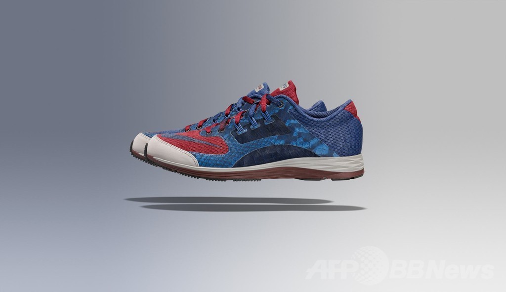  「NIKE×UNDERCOVER GYAKUSOU」14年春夏コレクション、15日から先行発売開始
