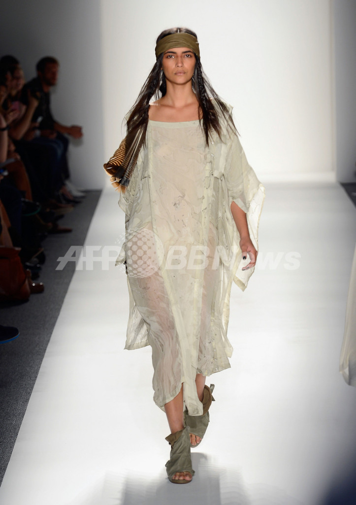 ＜14年春夏NYコレクション＞ニコラス ケイ