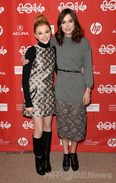 キーラとクロエ、サンダンス映画祭で主演作「ラギース」上映会に仲良く登場