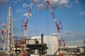 福島第一原子力発電所の2号機原子炉の建屋（2018年1月31日撮影）。(c)AFP PHOTO / Behrouz MEHRI