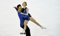 16-17フィギュアスケートグランプリ（GP）ファイナル、ペア・フリースケーティング（FS）。演技に臨むロシアのエフゲニア・タラソワ/ウラジーミル・モロゾフ組（2016年12月9日撮影）。(c)AFP/ANNE-CHRISTINE POUJOULAT