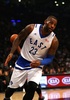 NBAオールスターゲーム2016。ダンクシュートを決めたクリーブランド・キャバリアーズのレブロン・ジェームズ（2016年2月14日撮影）。(c)AFP/Getty Images/Elsa