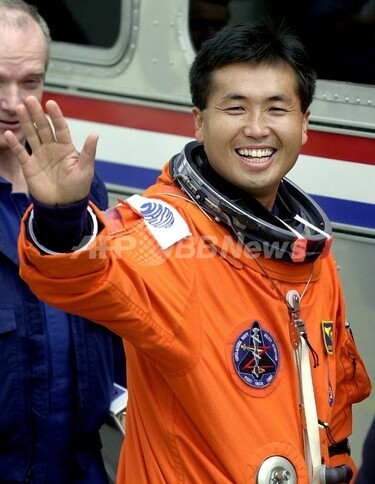 ラーメン持参したい」 若田さん、日本人初の宇宙長期滞在へ - 東京