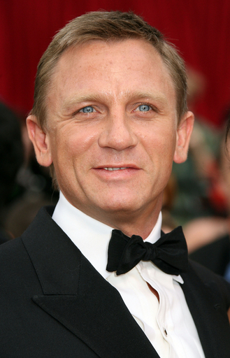 新ボンド、ダニエル・クレイグがベスト・ドレッサーに選ばれる - 英国