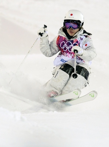 星野、女子モーグル予選で15位 ソチ五輪