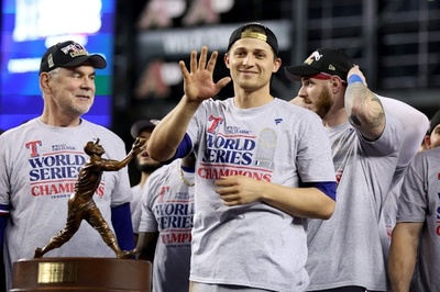 シーガーが2度目のワールドシリーズMVP 名選手に肩並べる