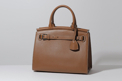 「ラルフローレン」新たなアイコンバッグ登場