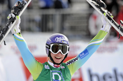 女子滑降第6戦　ティナ・マゼ 制しシーズン初勝利