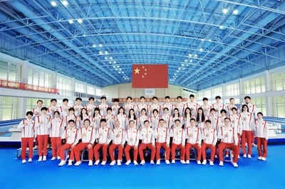 <パリ五輪>中国人競泳選手に10日間で200回近くのドーピング検査