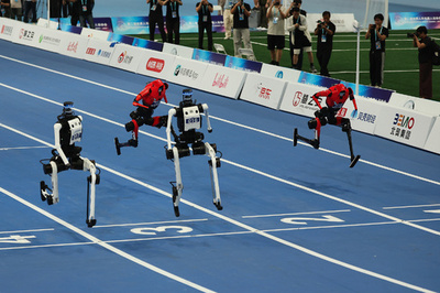 8.86秒！人型ロボットの100メートル走でまたも新記録 中国