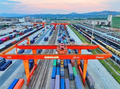 中国経済は世界経済に確実性と前進力をもたらす