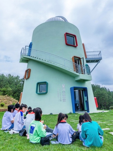 子どもたちの一言で山奥に天文台が完成