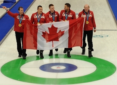 カナダ 男子カーリング全勝で2連覇達成、バンクーバー冬季五輪