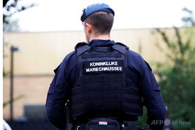 娘の目の前で女性刺殺、「名誉殺人」で兄ら4人に禁錮25年 オランダ