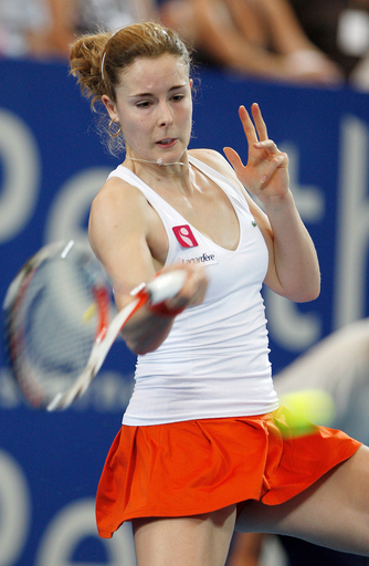 フランス コルネが第1試合で謝淑薇に勝利、ホップマンカップ