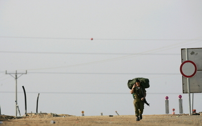 イスラエル軍、ガザ撤退を完了