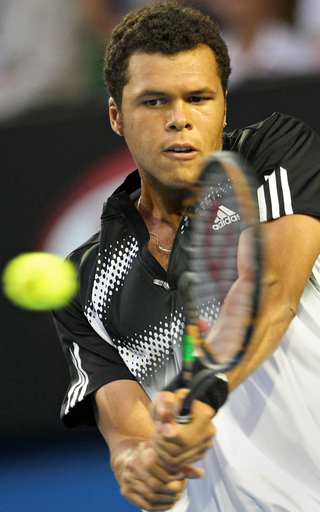 ツォンガ ナダルを降し自身初の決勝進出