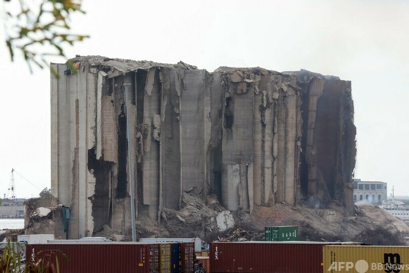 ベイルート港のサイロ、一部倒壊 2年前の大爆発で損傷