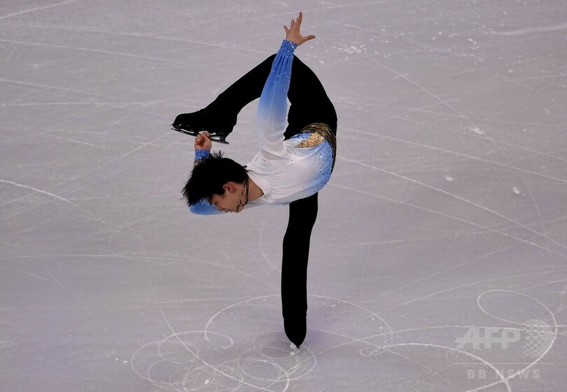 羽生、タイトル奪還に向け会心の演技で首位発進！世界フィギュア