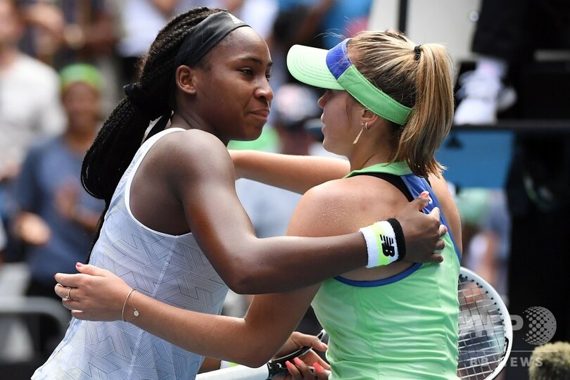 15歳ガウフは涙の4回戦敗退、同胞に逆転負け 全豪OP