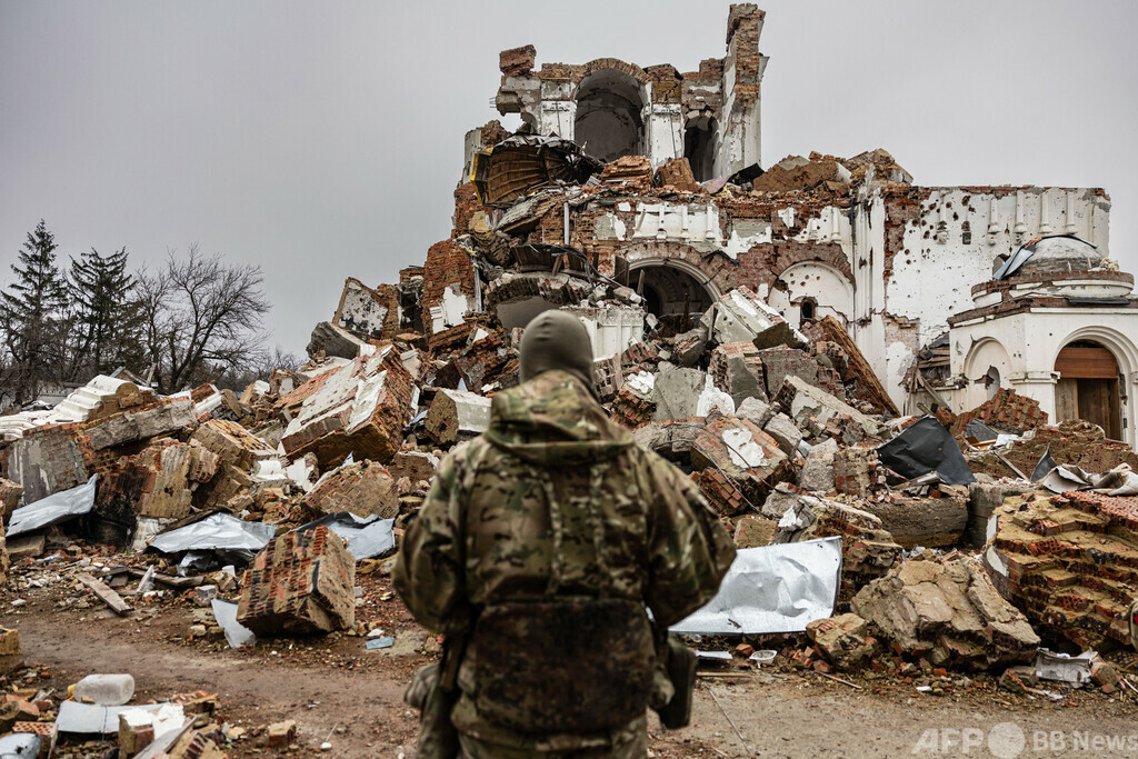 ウクライナ側で戦うロシア人部隊、テロ組織に指定 ロシア 写真3枚 国際ニュース：AFPBB News