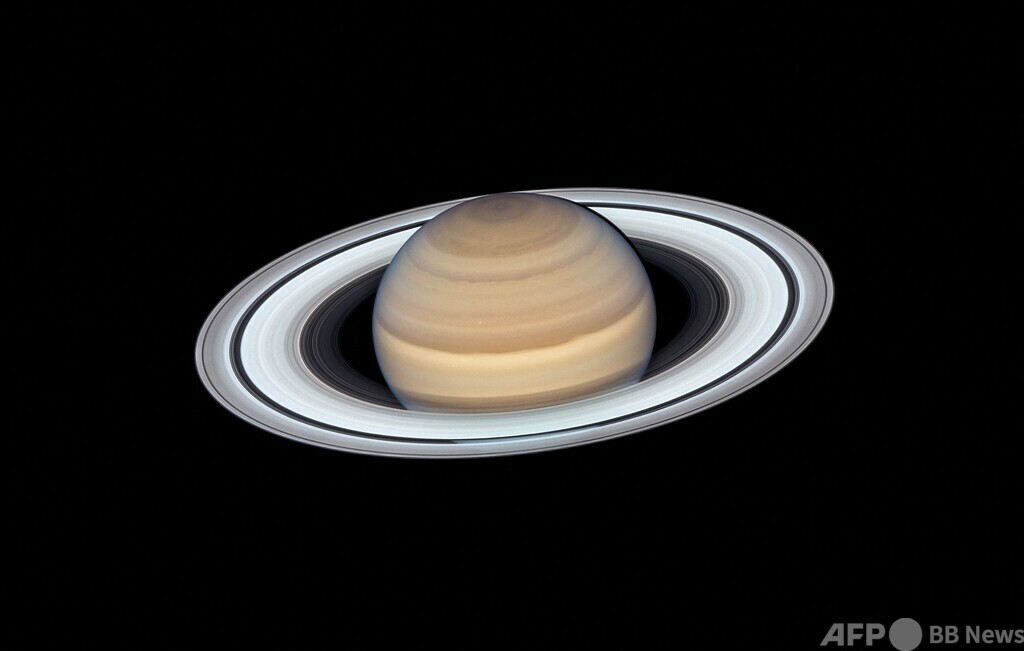 「土星の輪」誕生のカギは消滅した衛星か 写真1枚 国際ニュース：AFPBB News