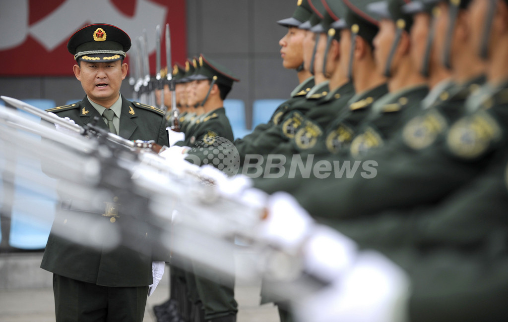人民解放軍、儀仗隊の訓練風景 中国