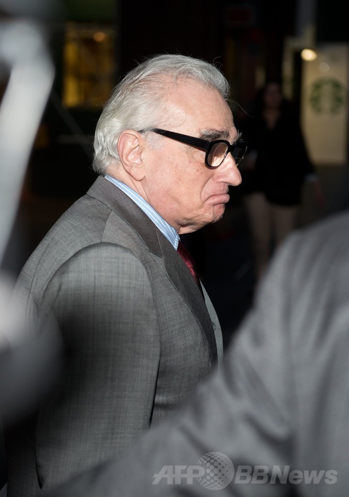 ローレン・スコット追悼式にサラ・ジェシカ・パーカーら出席