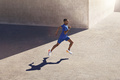 安定性と軽さを高めたルナロンフォームを搭載したクッショニングモデル「ナイキ ルナグライド 6（Nike Lunarglid 6）」。(c)Nike