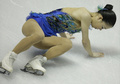 世界フィギュアスケート選手権（ISU World Figure Skating Championships 2013）は16日、カナダ・オンタリオ（Ontario）州ロンドン（London）のバドワイザー・ガーデンズ（Budweiser Gardens）で女子シングル・フリースケーティング（FS）が行われ、韓国の金妍児（Yu-Na Kim、キム・ヨナ）が合計218.31点で優勝を飾った。

演技に臨む鈴木明子（Akiko Suzuki、2013年3月16日撮影）。(c)AFP/Geoff Robins