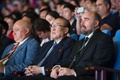 北朝鮮の首都・平壌で開かれた第15回平壌国際映画祭の開会式に出席する、最高人民会議常任委員会副委員長の楊亨燮（ヤン・ヒョンソプ）氏（中央、2016年9月16日撮影）。(c)AFP/Kim Won-Jin