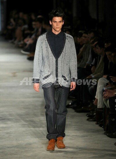 11年春夏nyコレクション ラグ ボーン メンズ新作を発表 写真30枚 ファッション ニュースならmode Press Powered By Afpbb News 11年春夏nyコレクション ラグ ボーン メンズ新作を発表 写真30枚 ファッション ニュースならmode Press Powered By Afpbb News
