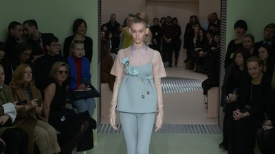 動画：「プラダ」15/16年秋冬