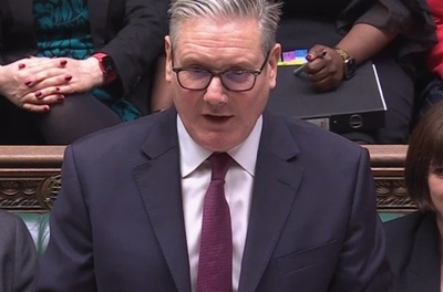 英首相 グリーンランド問題で「米関税の脅しに決して屈せず」