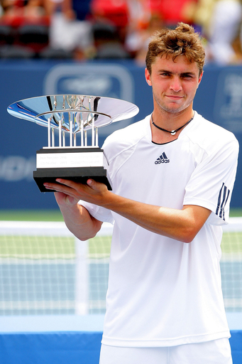 ジル・シモン インディアナポリス選手権制す