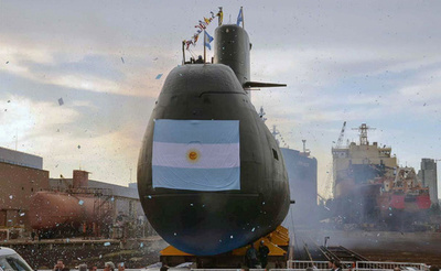 アルゼンチン海軍の潜水艦、連絡途絶える 同国初の女性潜水艦将校も乗艦