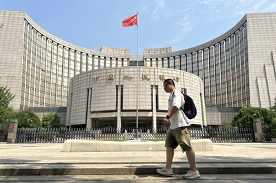 中国の外貨準備、3.1兆ドルに減少