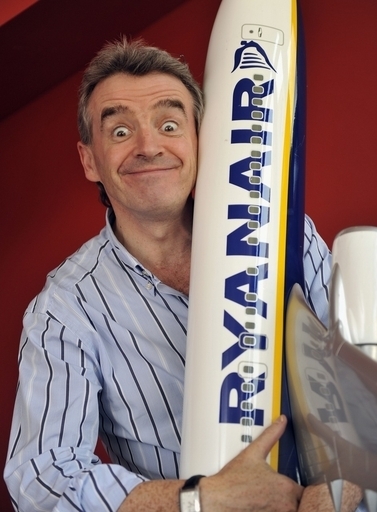 ライアンエア、今度は「立ち乗り席」の導入を検討